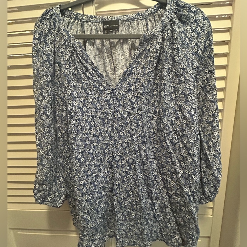 JNY Collection Blue Floral Peasant Top